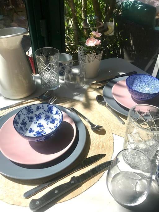 Charming Studio To Venelles 10 Minutes From Aix エクステリア 写真